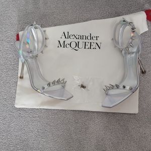Alexander McQueen Spiked Sandals heels silver size 37.5 (US 7.5)